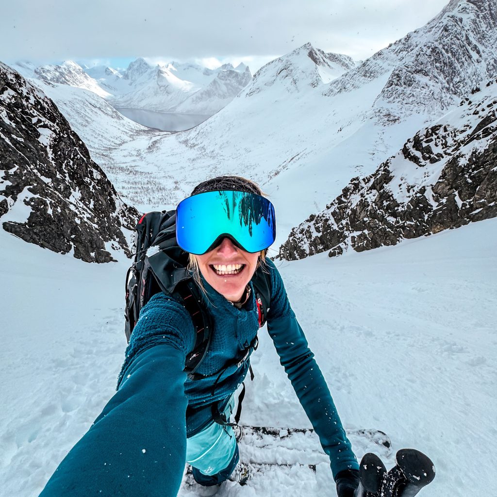 Norvège île de Senja ski couloir