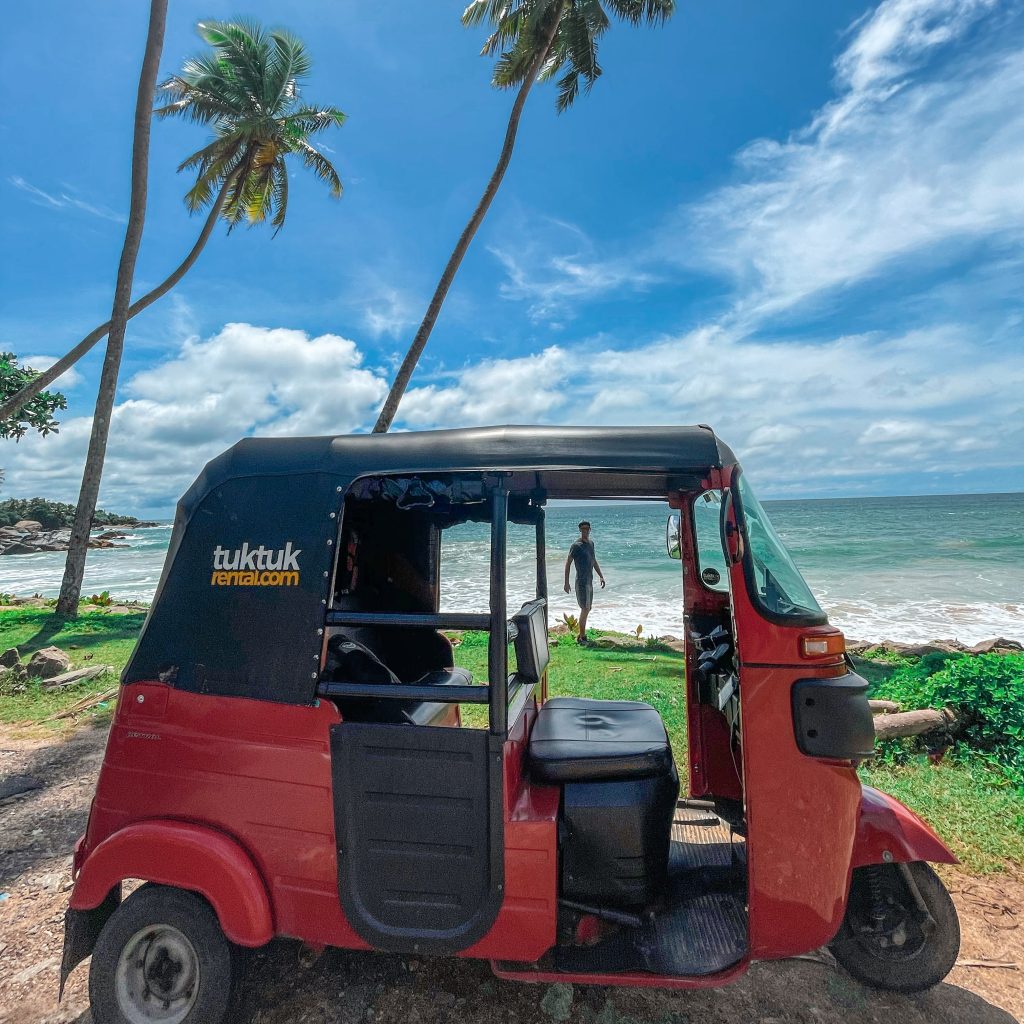 tuktuk sri lanka plage