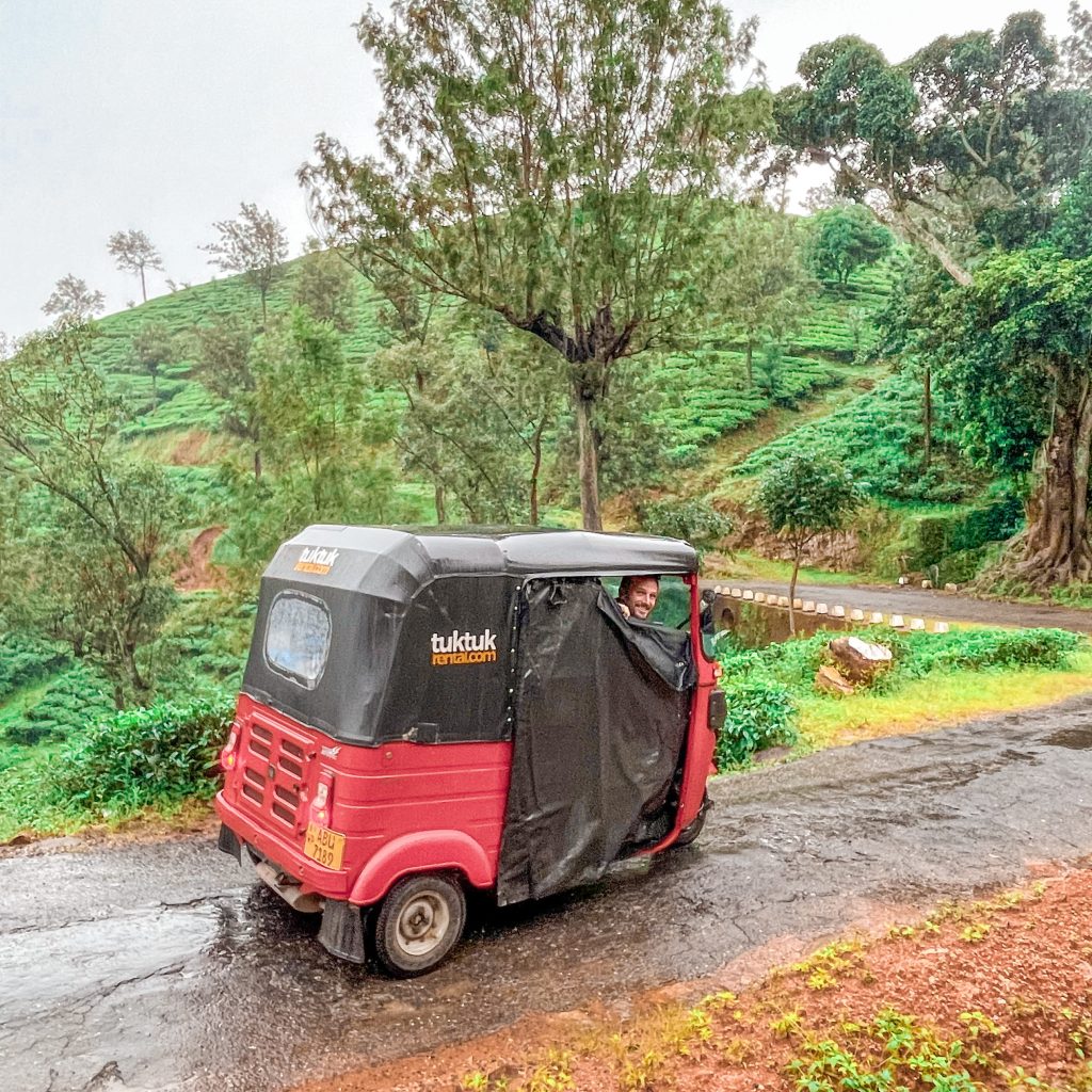 Tuktuk sri lanka montagne