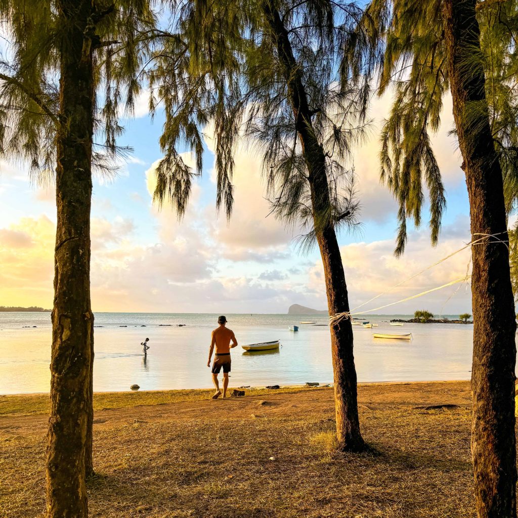 coucher de soleil île maurice plage